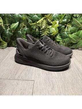 Kizik Kid's Athens 2 Hand's Free Unisex Lightweight Sneaker - Blackout 3 K